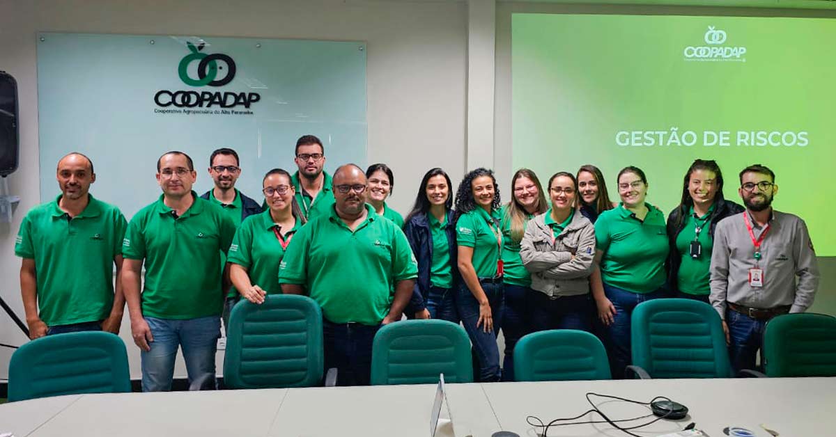 Equipe da Coopadap em treinamento sobre Gestão da Qualidade em Cooperativas